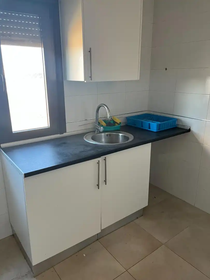 Cocina de Piso en venta en Alameda de la Sagra con Calefacción, Jardín privado y Trastero