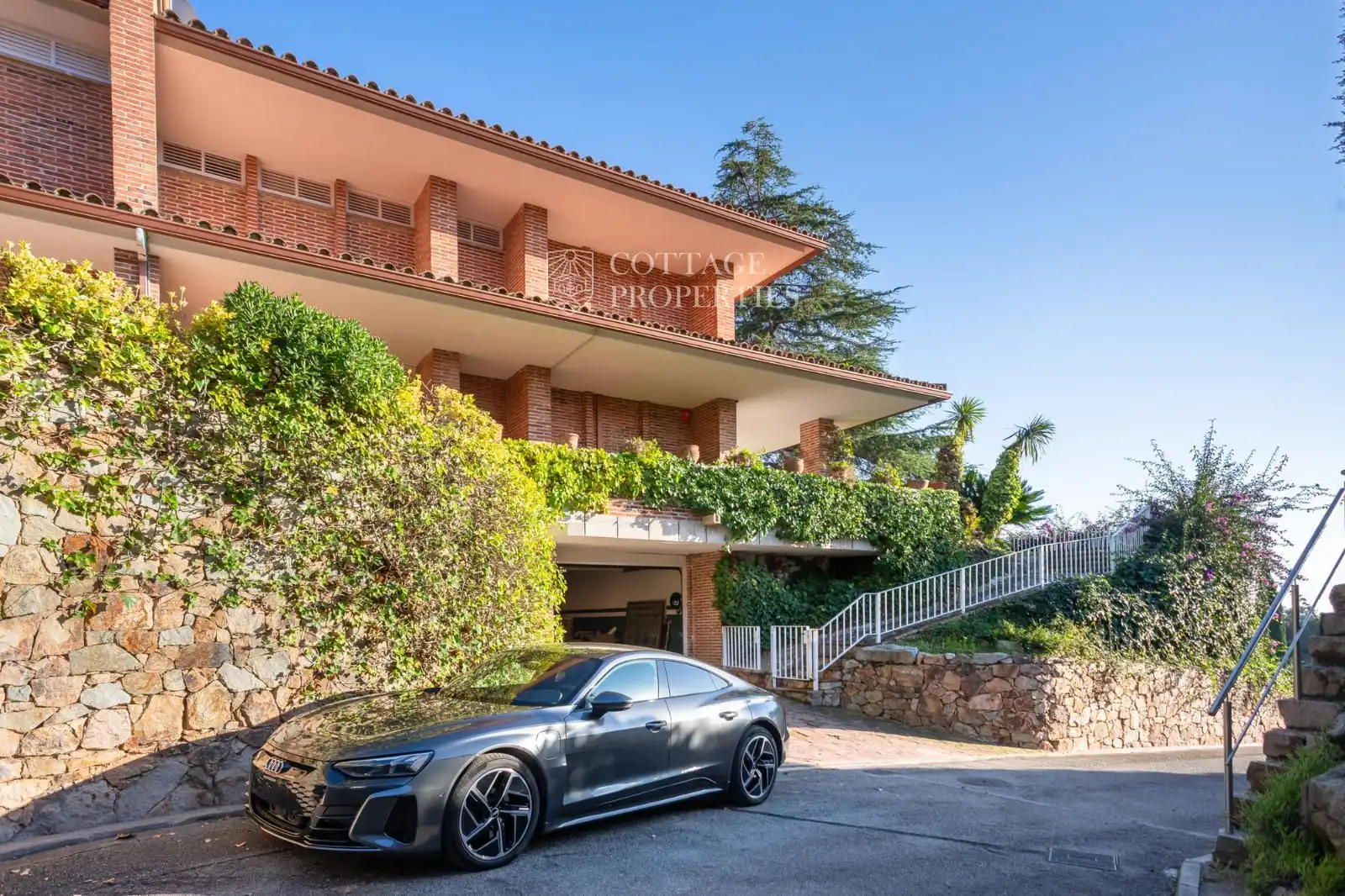 Vista exterior de Casa o chalet en venta en Sant Vicenç de Montalt con Aire acondicionado, Terraza y Amueblado