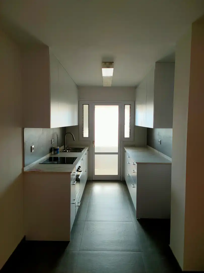 Cocina de Ático de alquiler en Sant Cugat del Vallès con Calefacción, Parquet y Terraza