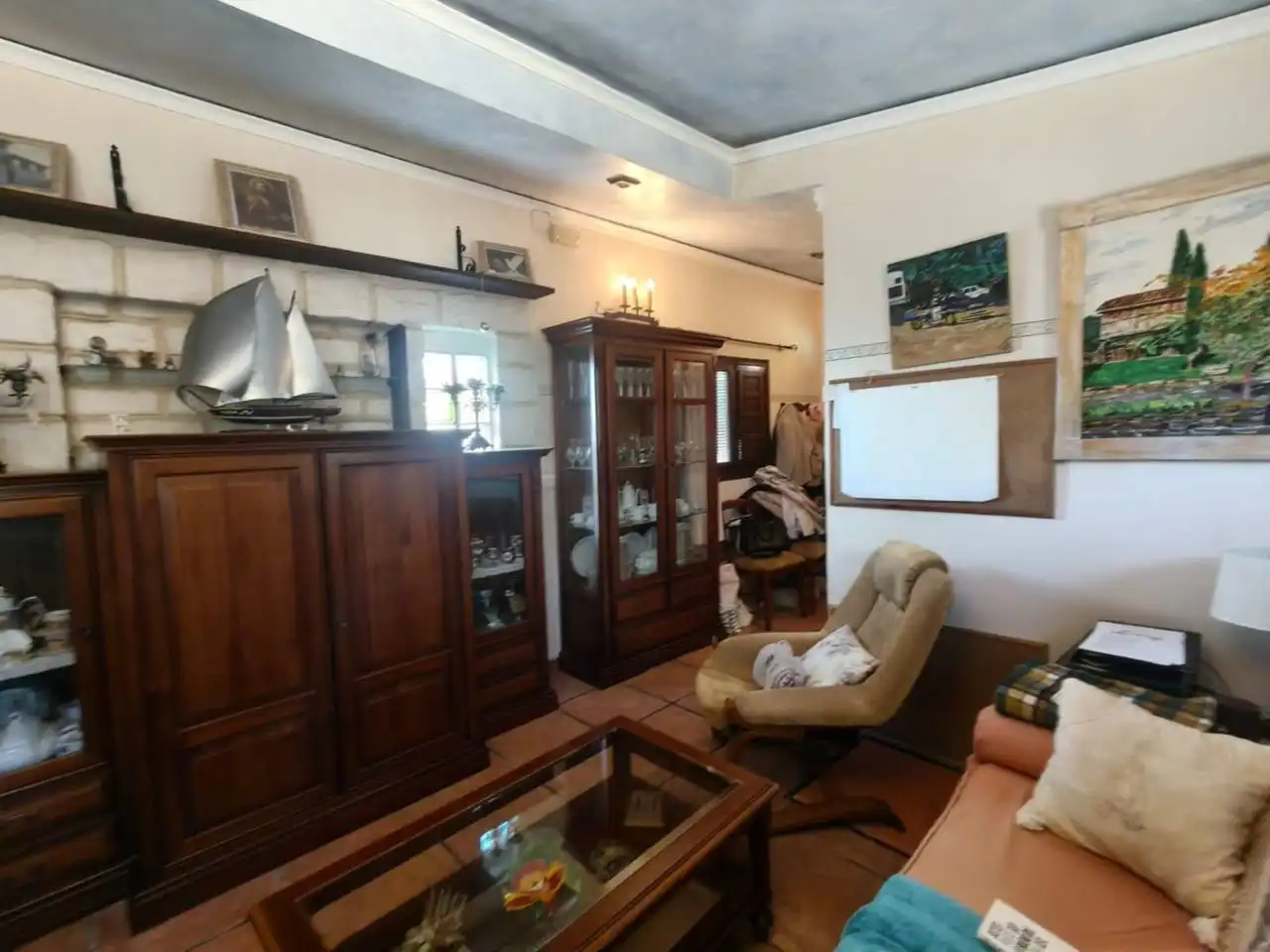 Sala d'estar de Casa o xalet en venda en Alicante / Alacant amb Jardí privat