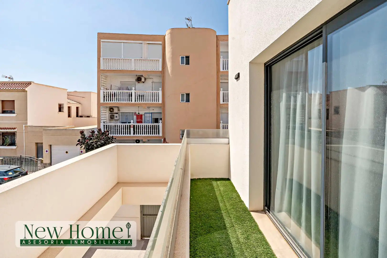 Balcony of Houses for sale in Roquetas de Mar  with Private garden, Terrace and Furnished