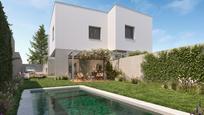 Garden of Single-family semi-detached for sale in Pozuelo de Alarcón  with Private garden and Swimming Pool