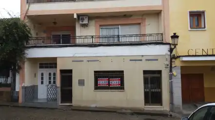 Local comercial en venda a Almoharín