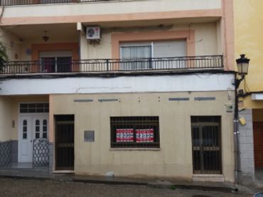 Local comercial en venda a Almoharín
