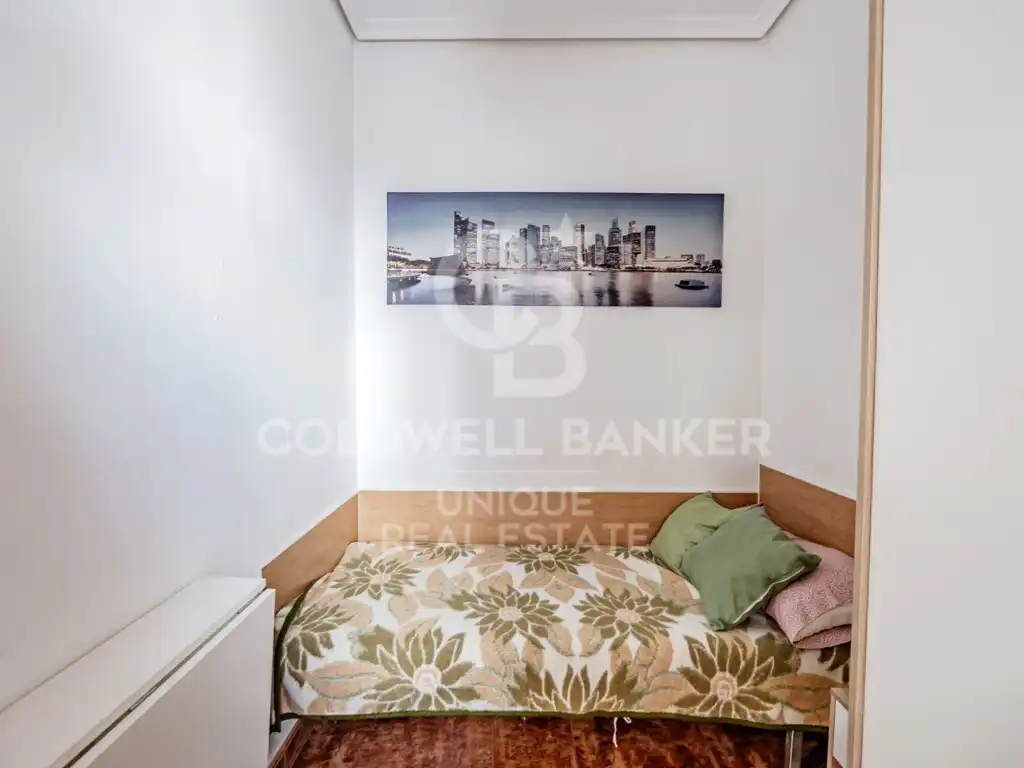 Vista exterior de Piso en venta en Madrid con Terraza