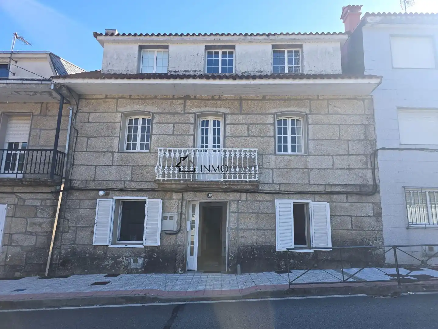 Vista exterior de Casa o xalet en venda en Cerdedo amb Jardí privat