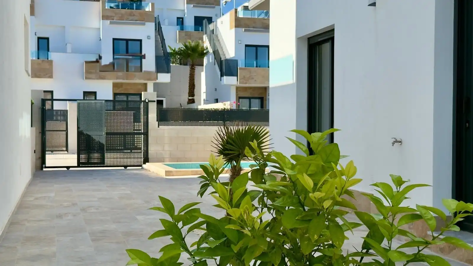 Chalet con terraza en venta en Calle Milan, imagen 17