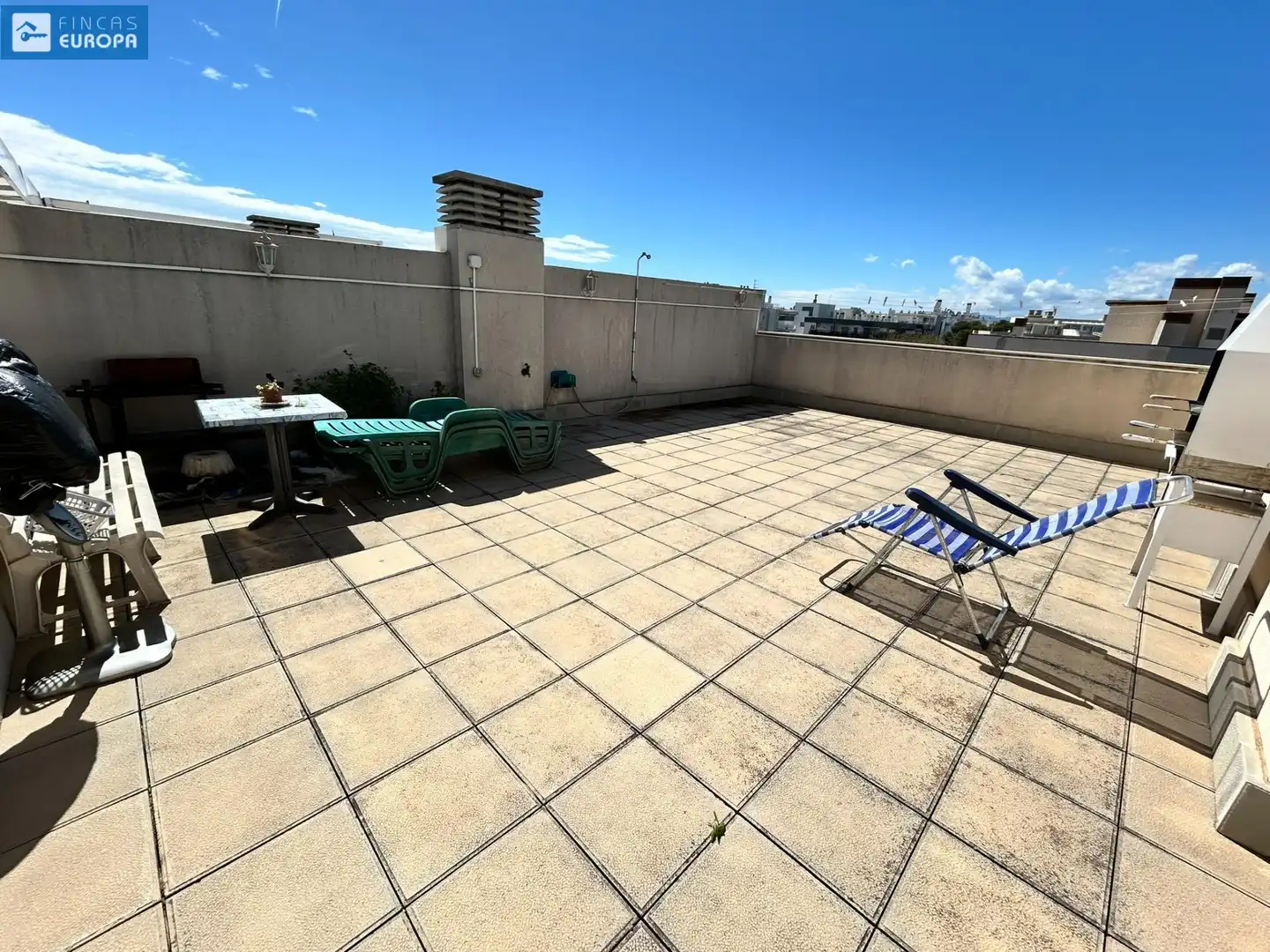 Terrasse von Dachboden zum Verkauf in Salou mit Klimaanlage, Privatgarten und Terrasse