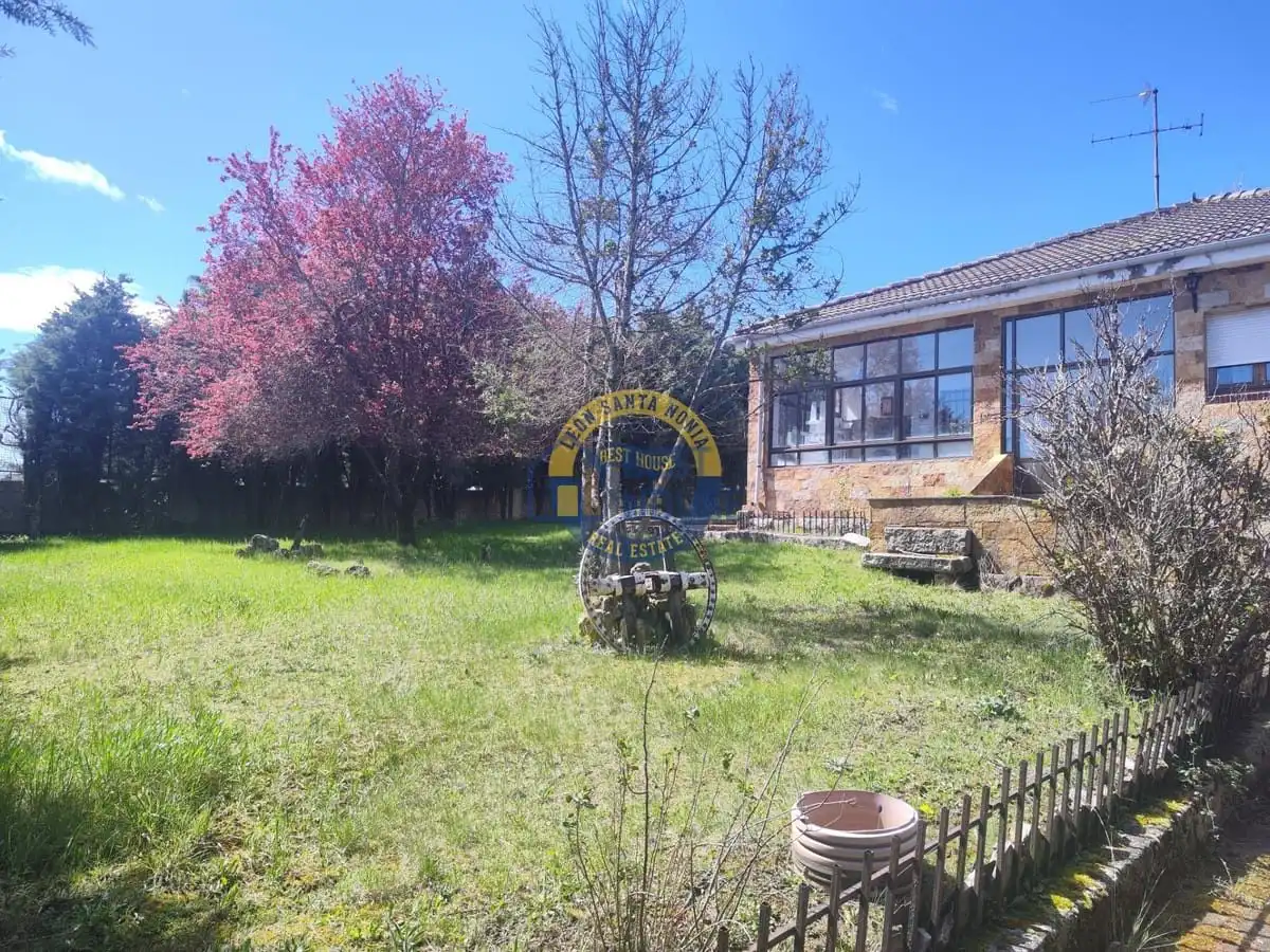 Villa con giardino in vendita a Garrafe de Torío, imagen 43