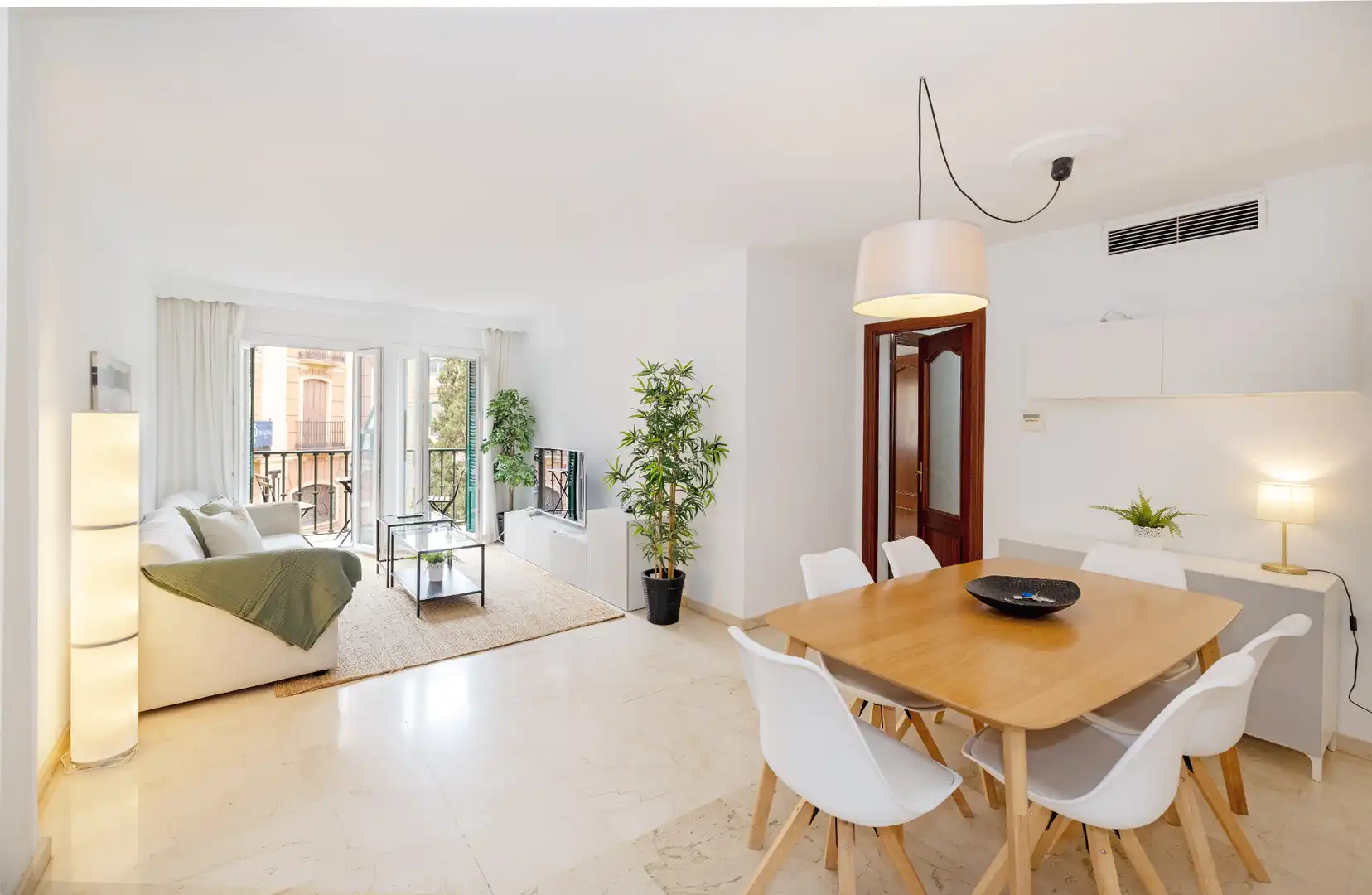 Sala de estar de Piso en venta en Málaga con Aire acondicionado, Amueblado y Balcón