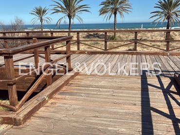 Adosado con jardín en venta en Playa de Gandia