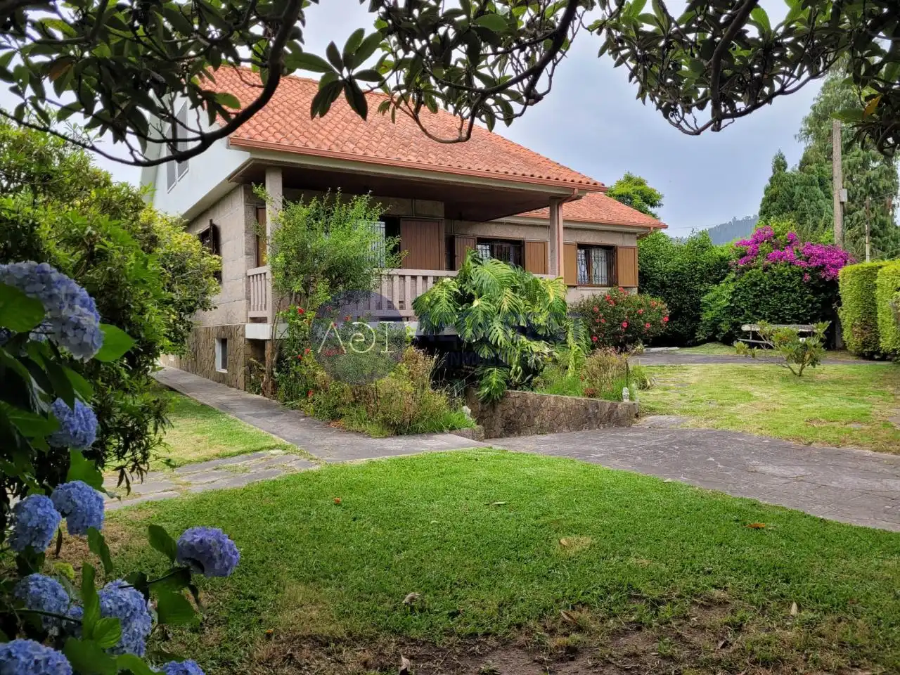 Exterior view of Houses for sale in Nigrán  with Heating, Private garden and Terrace