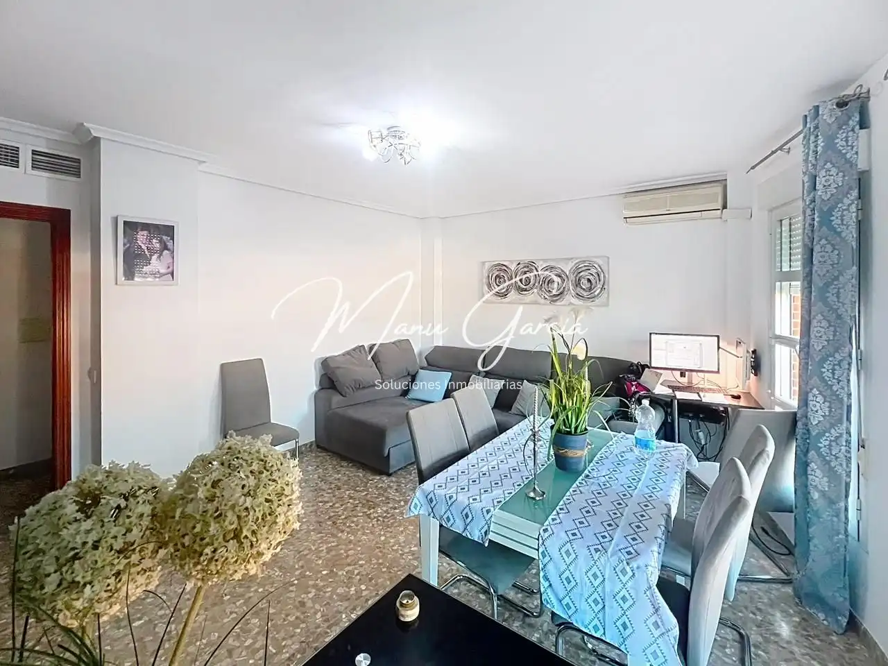 Wohnzimmer von Wohnung zum Verkauf in Lucena mit Klimaanlage, Heizung und Abstellraum