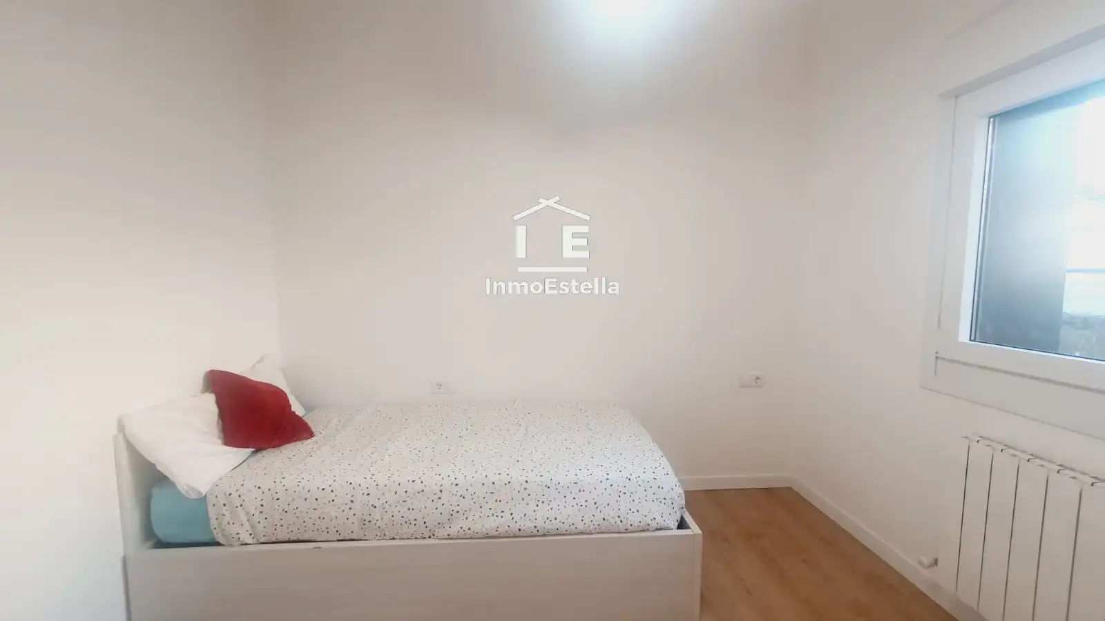 Dormitori de Pis en venda en Estella / Lizarra amb Calefacció i Terrassa