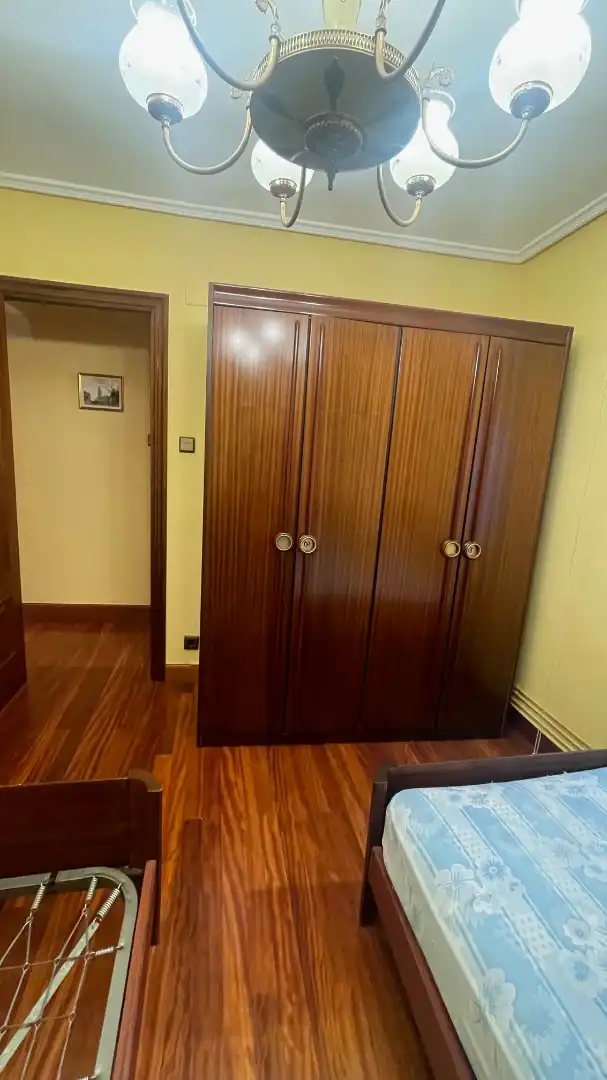 Piso en venta en Azeta - Abatxolo