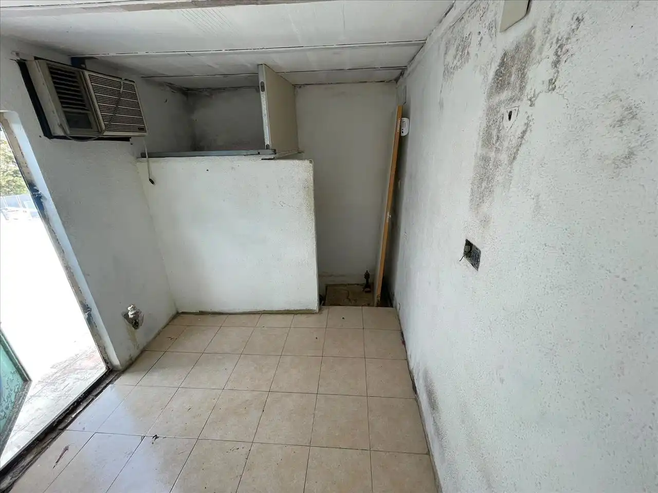 Semi-detached house for sale in El Coronil, imagen 5