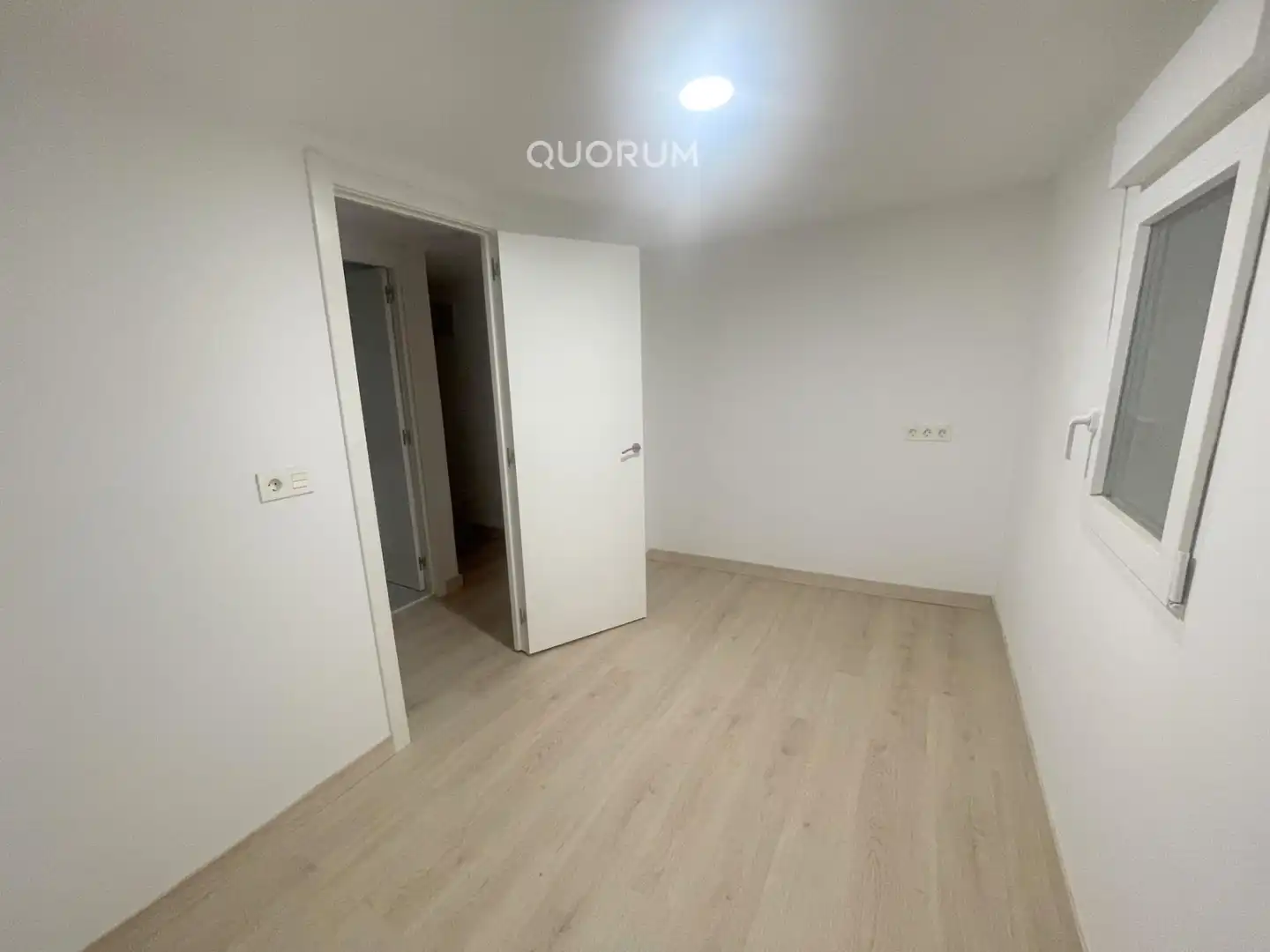 Habitación de Piso en venta en Bilbao  con Balcón