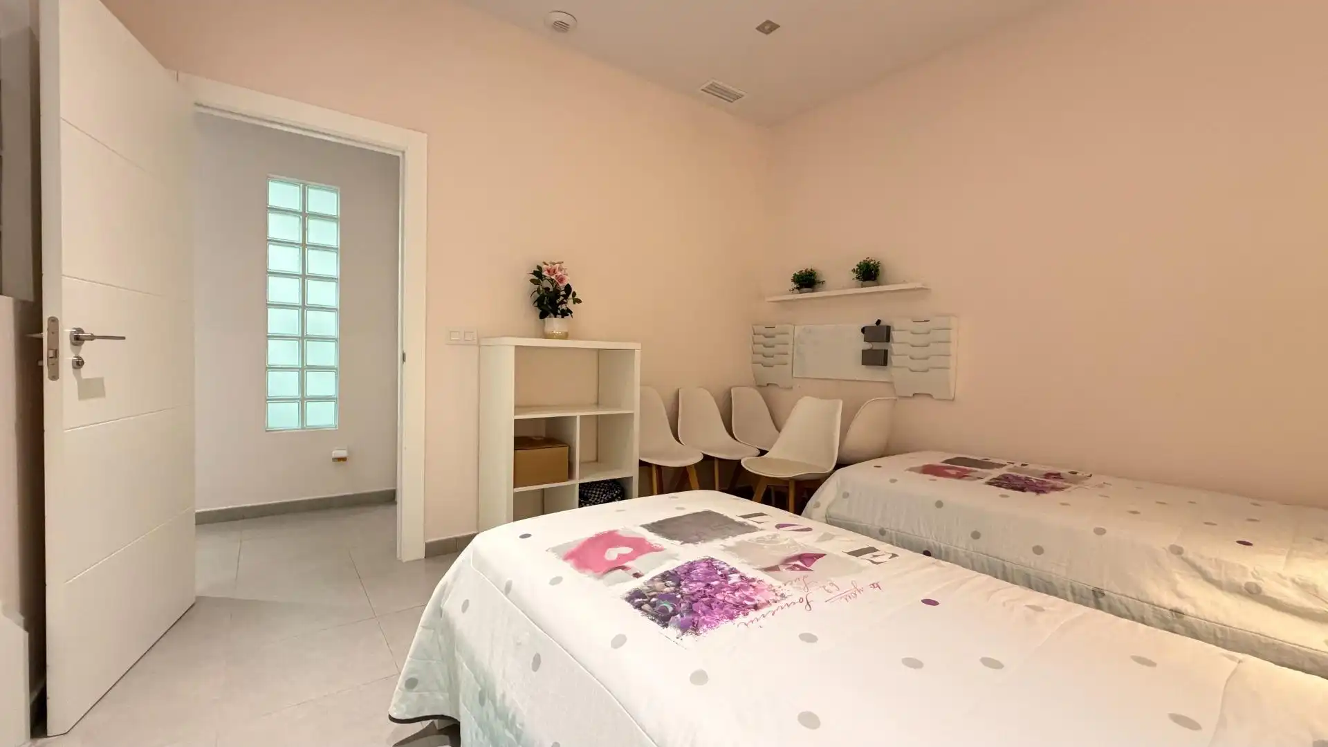 Bedroom of Houses for sale in Torrevieja  with Air Conditioner, Private garden and Terrace