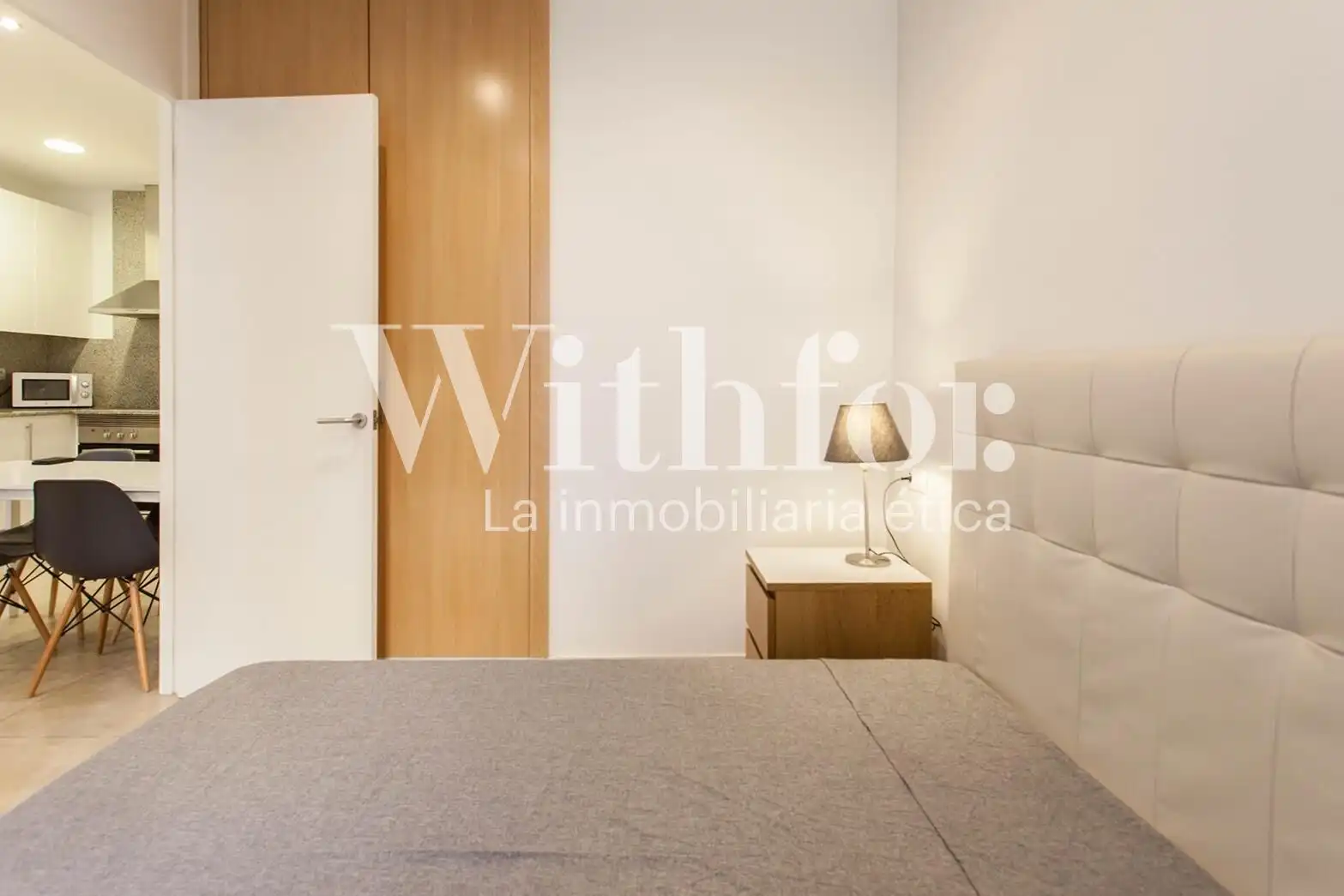 Bedroom of Flat for sale in Barcelona  with Air Conditioner, Heating and Parquet flooring