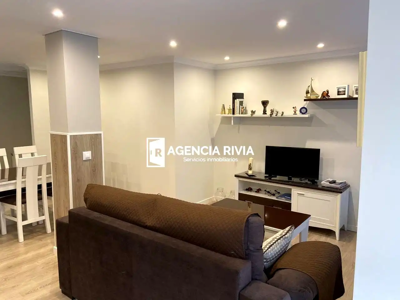 Living room of Flat for rent in Gijón   with Heating and Furnished