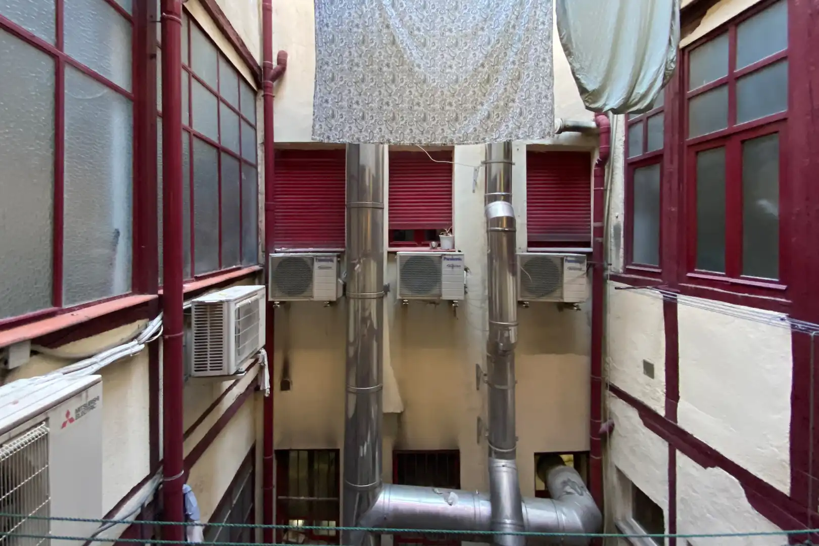 Vista exterior de Piso en venta en Madrid con Aire acondicionado, Calefacción y Balcón