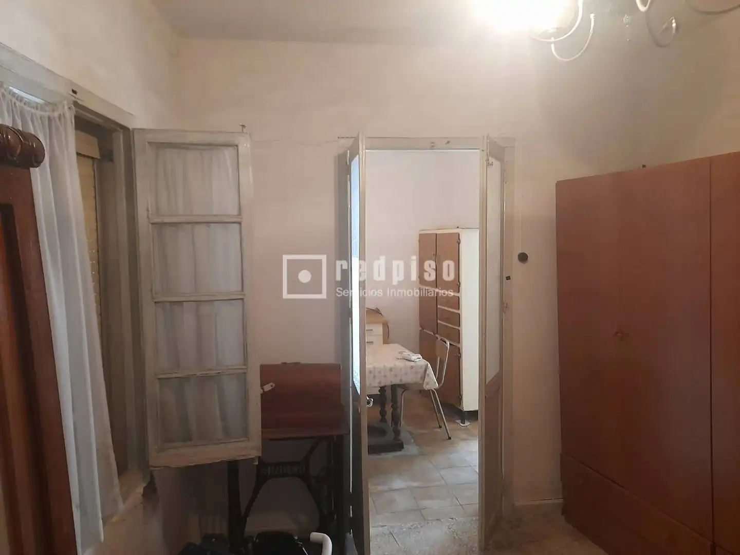 Habitación de Casa o chalet en venta en Belmonte de Tajo con Calefacción y Jardín privado