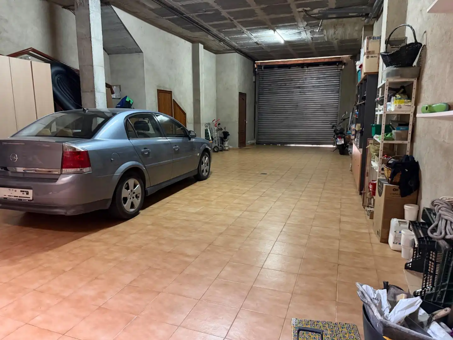Aparcament de Casa adosada en venda en Mataró amb Terrassa, Traster i Balcó
