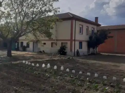 Vista exterior de Casa o xalet en venda en Riego de la Vega