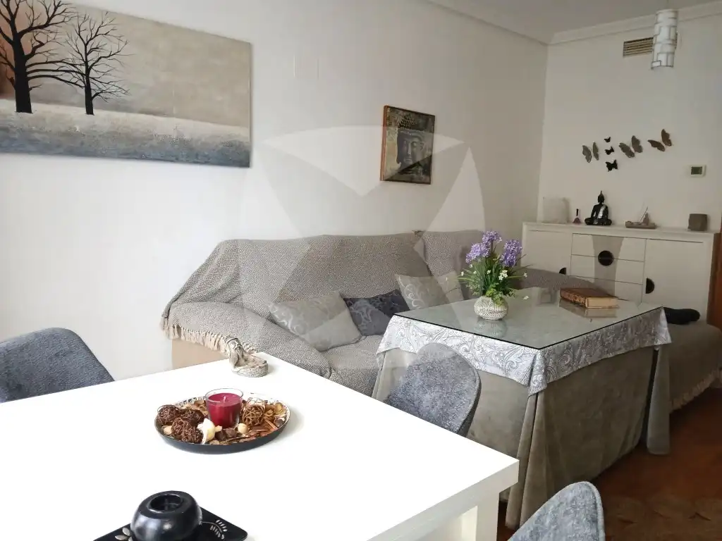 Living room of Flat for sale in Badajoz  with Terrace, Oven and Microwave