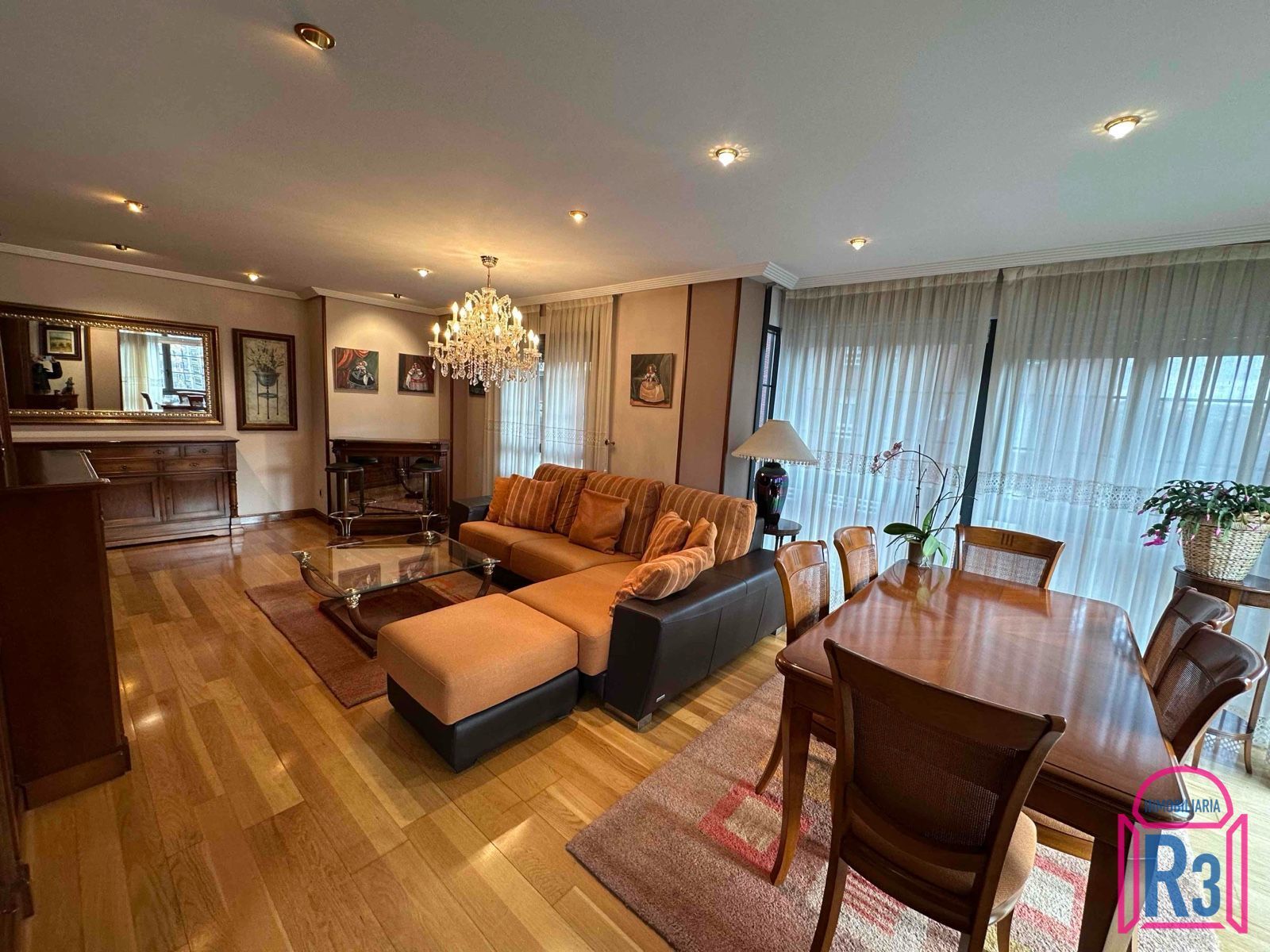 Living room of Flat for sale in León Capital   with Heating, Terrace and Storage room