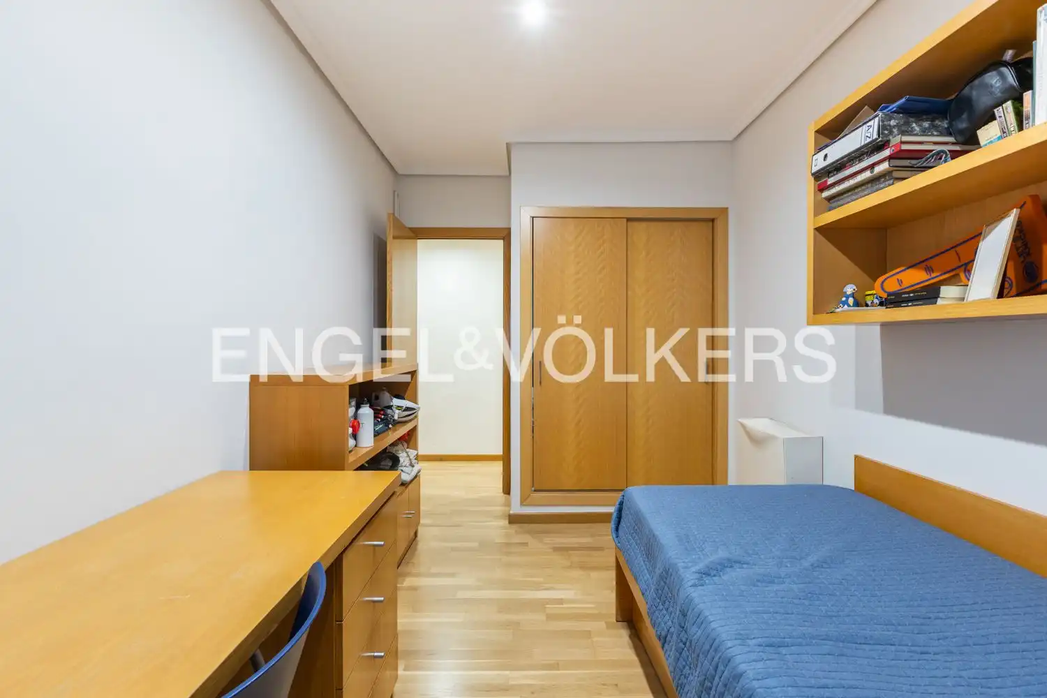 Habitación de Piso en venta en Valencia con Aire acondicionado, Calefacción y Balcón
