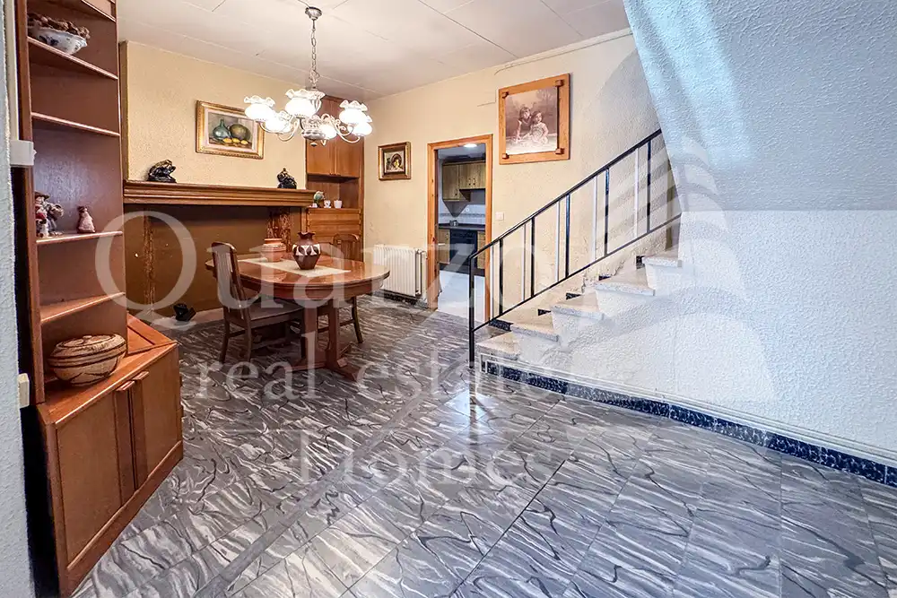 Casa o xalet en venda en Ayora amb Calefacció, Terrassa i Traster