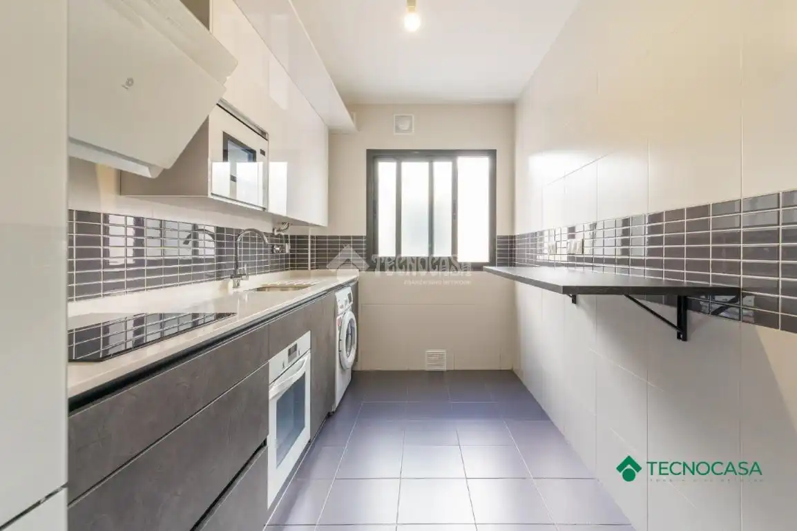 Küche von Wohnung zum Verkauf in Vícar mit Klimaanlage, Parkett und Terrasse