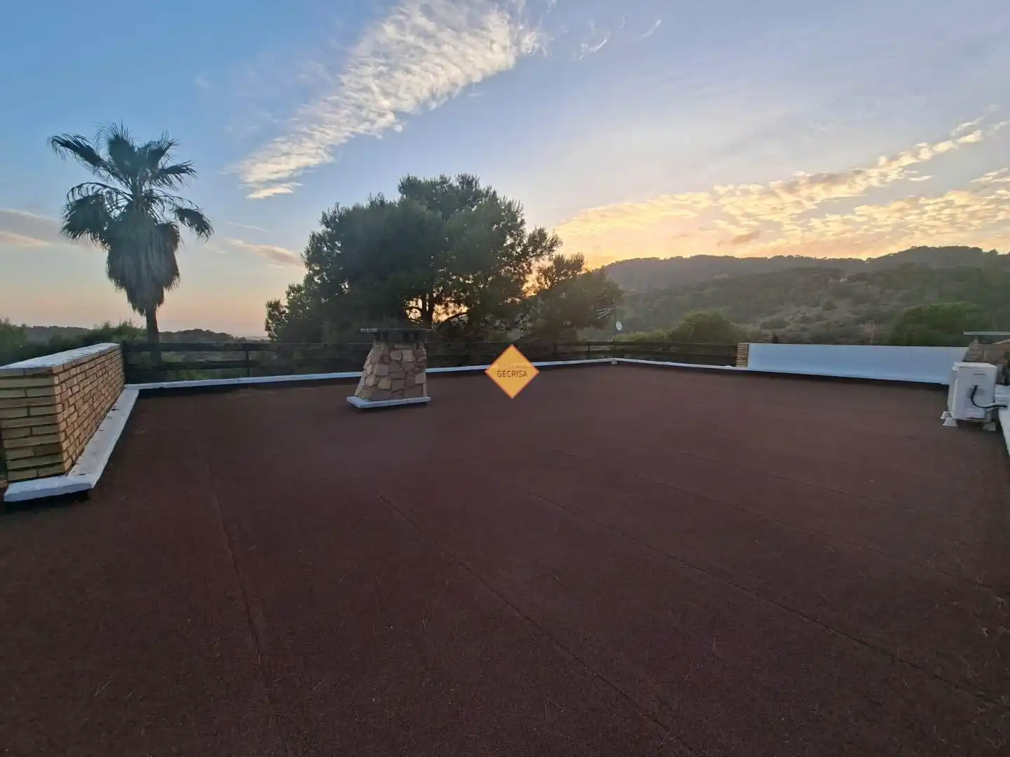 Terrassa de Casa o xalet en venda en Náquera amb Piscina i Piscina comunitària