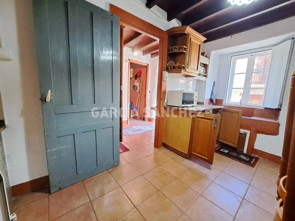 Kitchen of Houses for sale in Outes  with Furnished