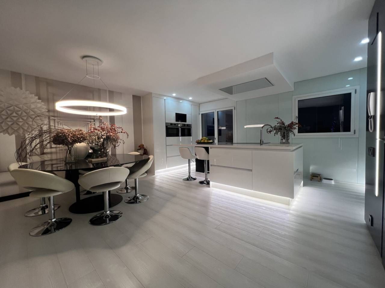 Kitchen of House or chalet for sale in La Roca del Vallès  with Air Conditioner, Heating and Terrace