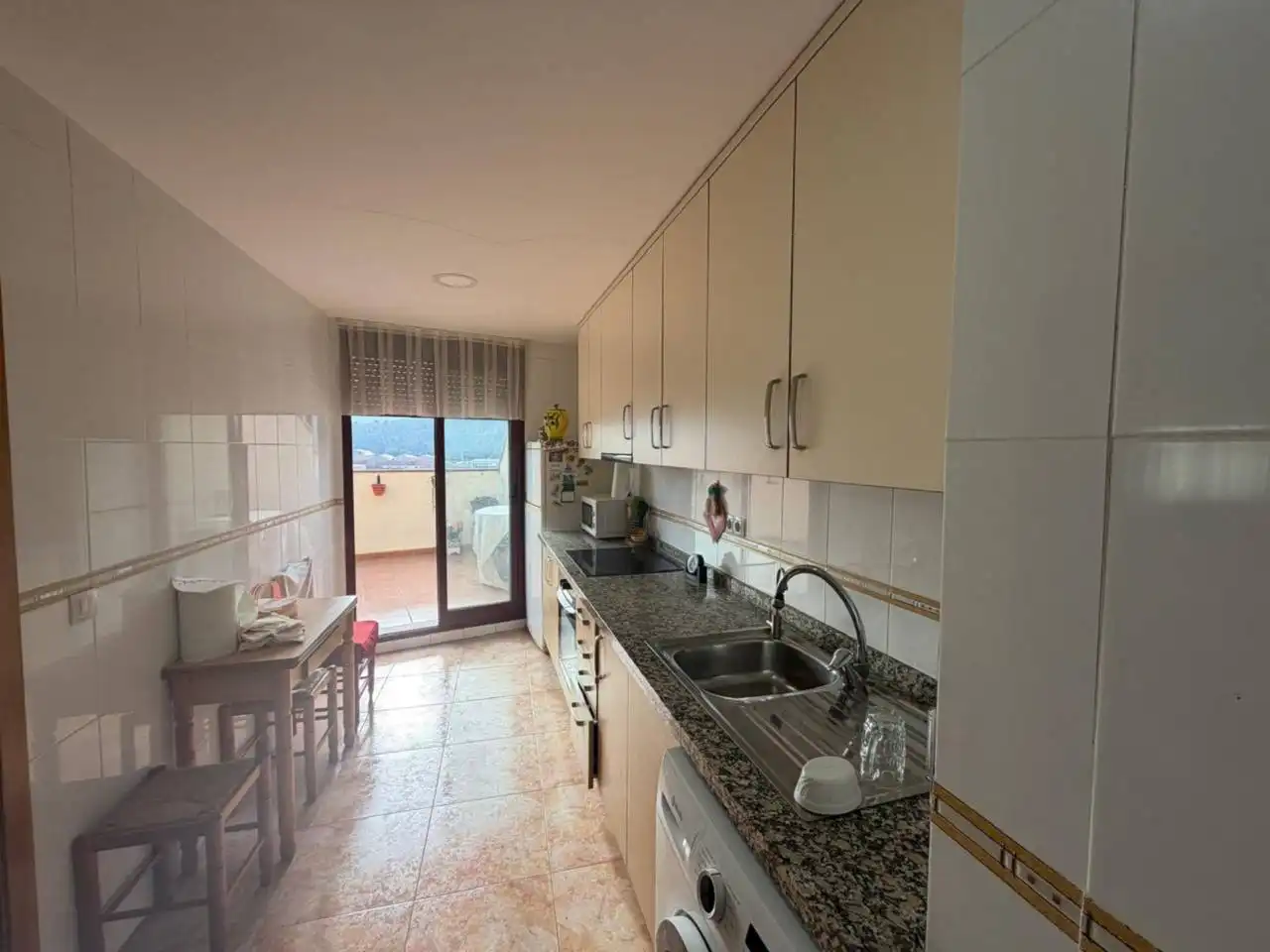 Küche von Wohnung zum Verkauf in Ribesalbes mit Terrasse, Abstellraum und Möbliert