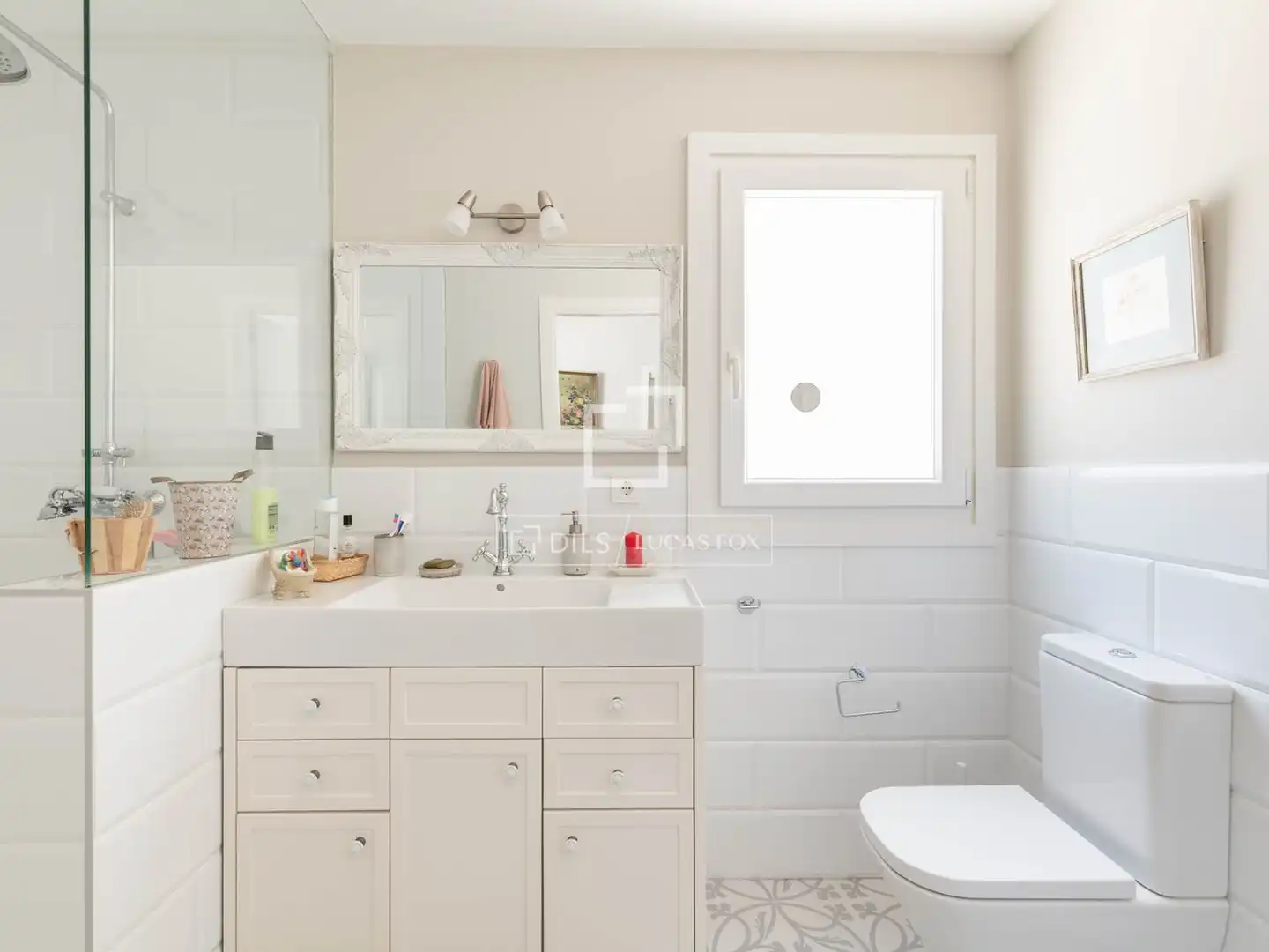 Bathroom of Houses for sale in Sant Cugat del Vallès  with Air Conditioner, Heating and Private garden
