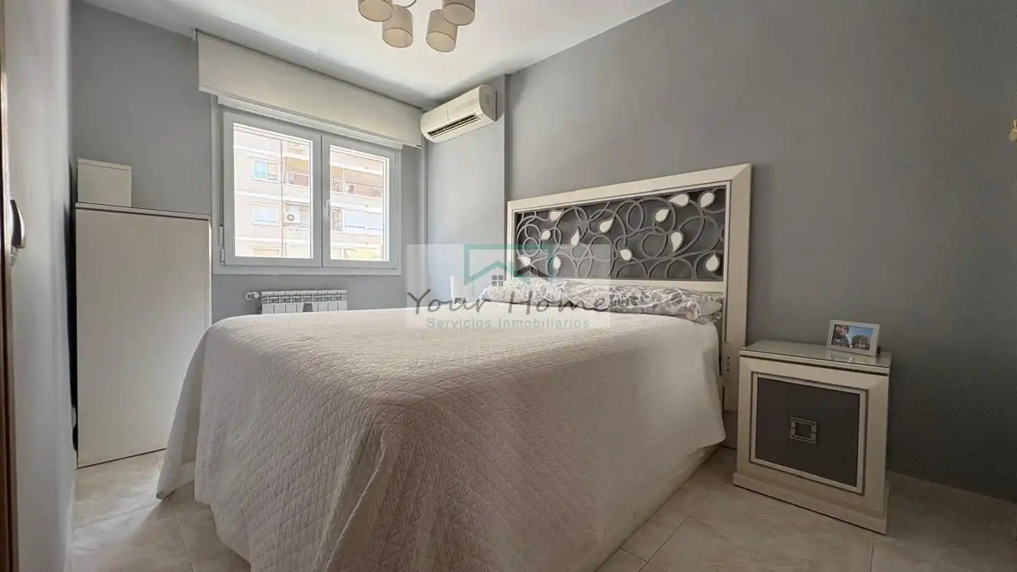 Piso con ascensor en venta en Reyes Católicos, imagen 29