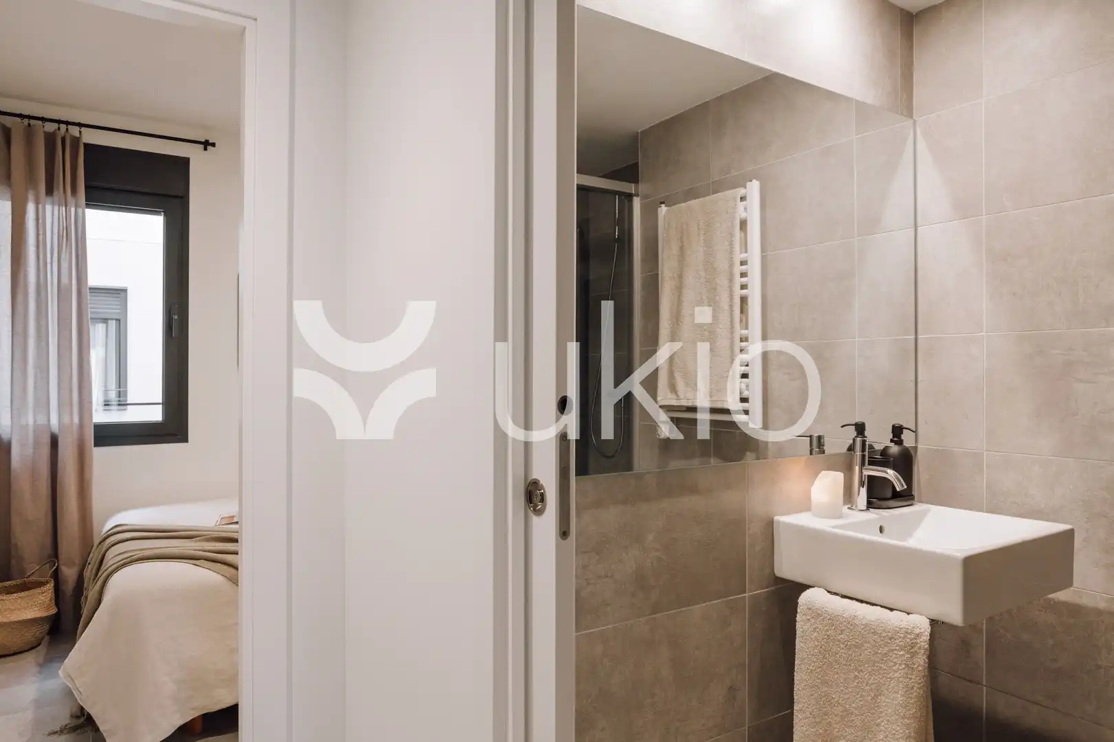 Appartement compact avec ascenseur à louer à Gran Via de les Corts Catalanes, imagen 23