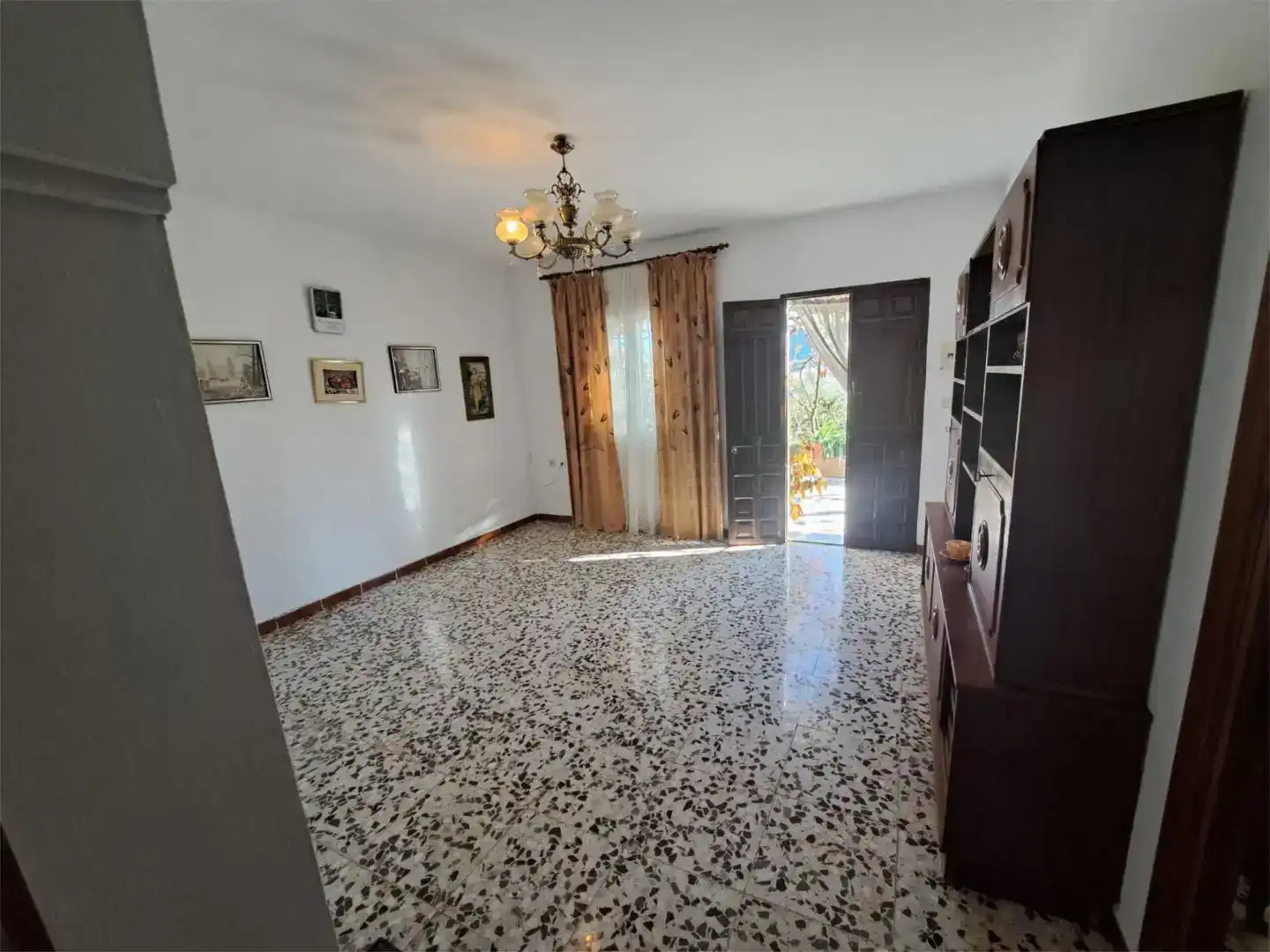Sala d'estar de Casa o xalet en venda en Alfarnatejo