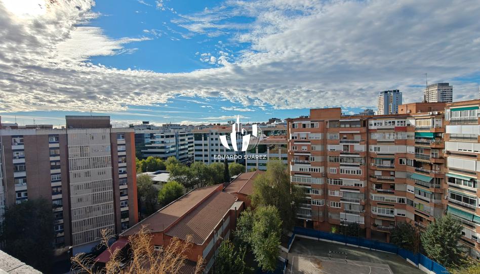 Foto 1 de Pis en venda a Calle de Oña, Virgen del Cortijo - Manoteras, Madrid