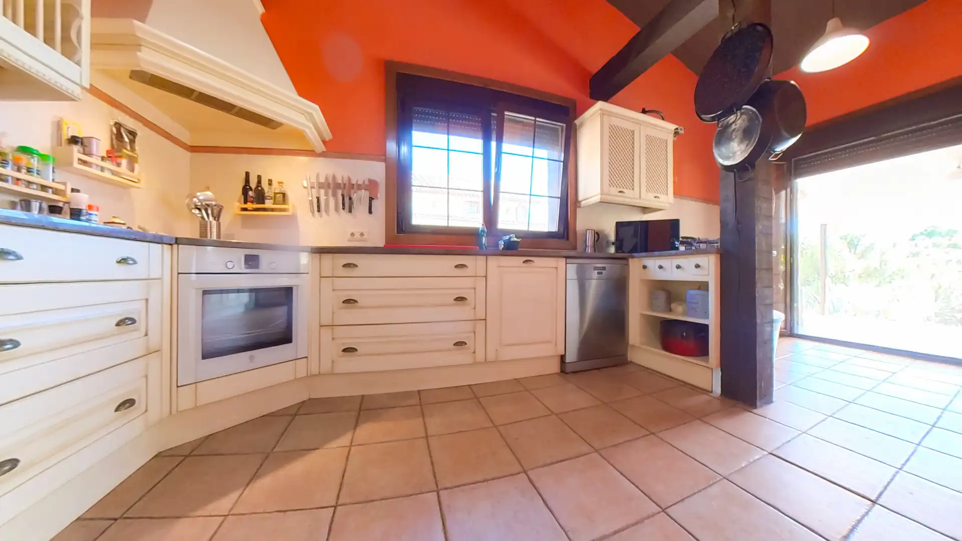 Cuina de Casa o xalet en venda en Galapagar amb Aire condicionat, Jardí privat i Forn