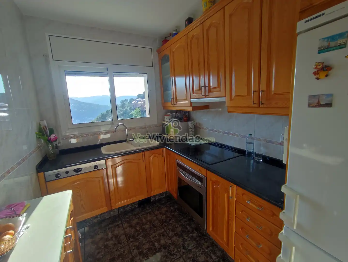 Cocina de Casa o chalet en venta en Vallirana con Aire acondicionado, Calefacción y Jardín privado