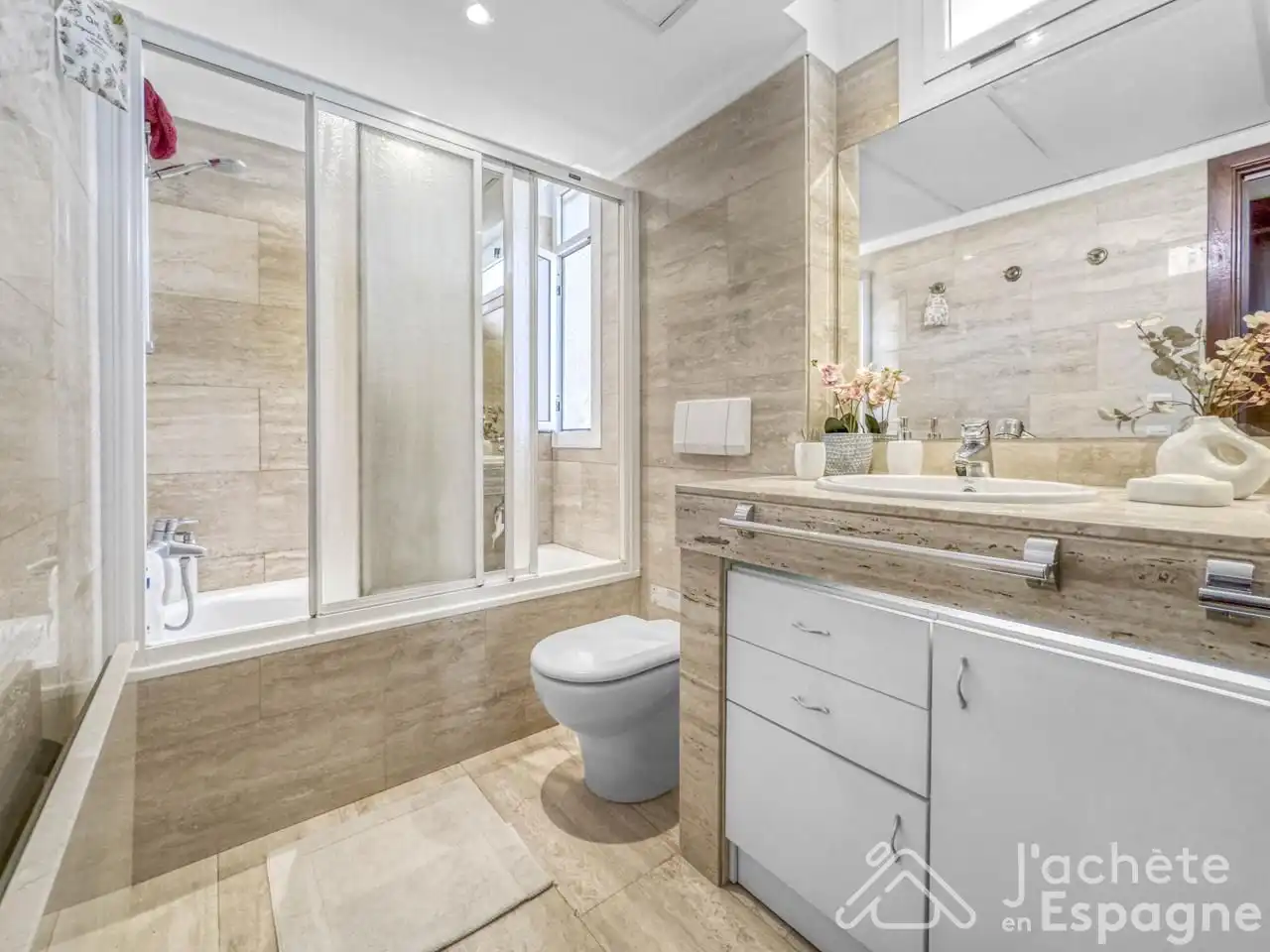 Maisonette zum Verkauf in Madrid, 3, San Jorge / Sant Jordi
