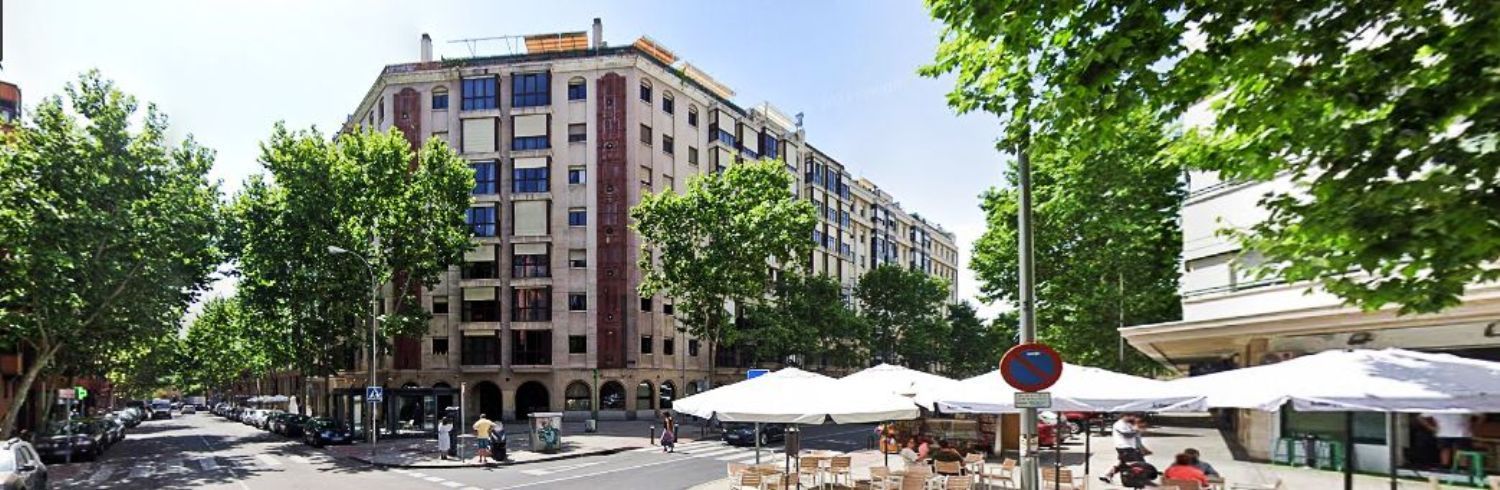 Exterior view of Premises for sale in  Madrid Capital  with Air Conditioner