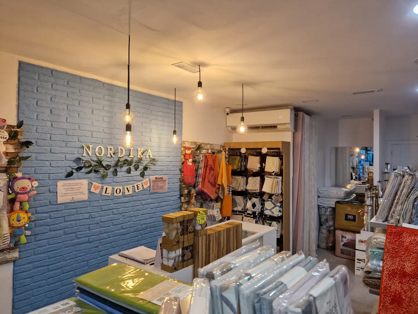 Business premises to rent in Calle de Calatrava, imagen 8