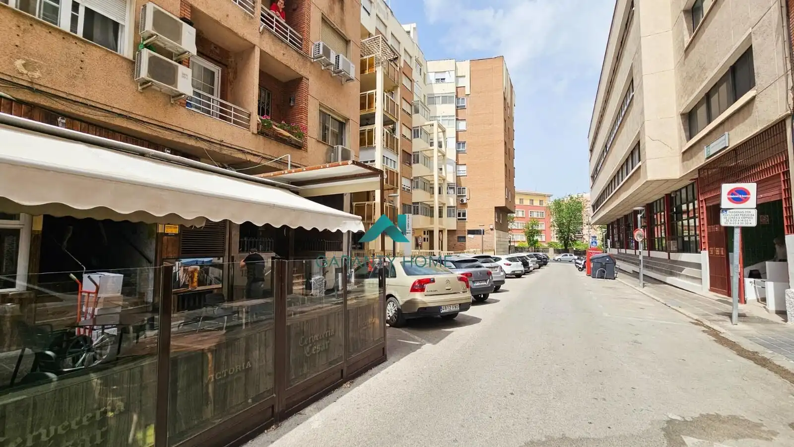 Außenansicht von Wohnung zur Miete in Jaén mit Klimaanlage, Heizung und Abstellraum