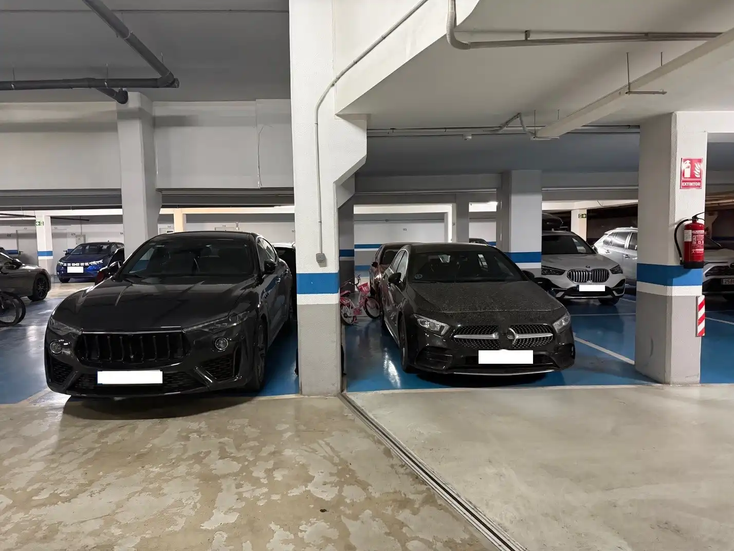 Parking de Piso de alquiler en Almería con Aire acondicionado, Calefacción y Terraza