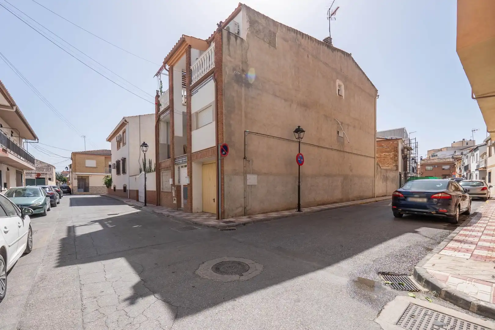 Vista exterior de Pis en venda en Churriana de la Vega amb Aire condicionat, Calefacció i Terrassa